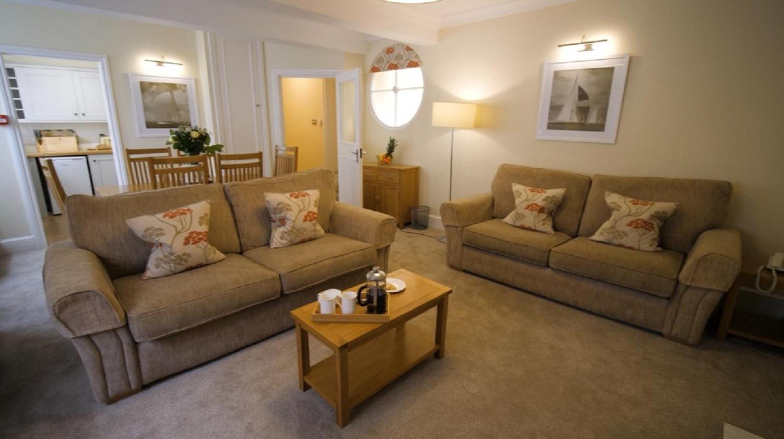 The Osborne Apartments Torquay Rum bild